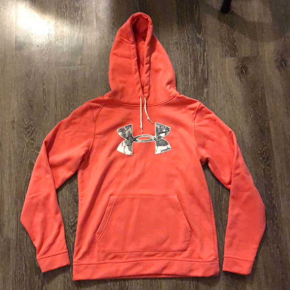 Under Armour sweatshirt